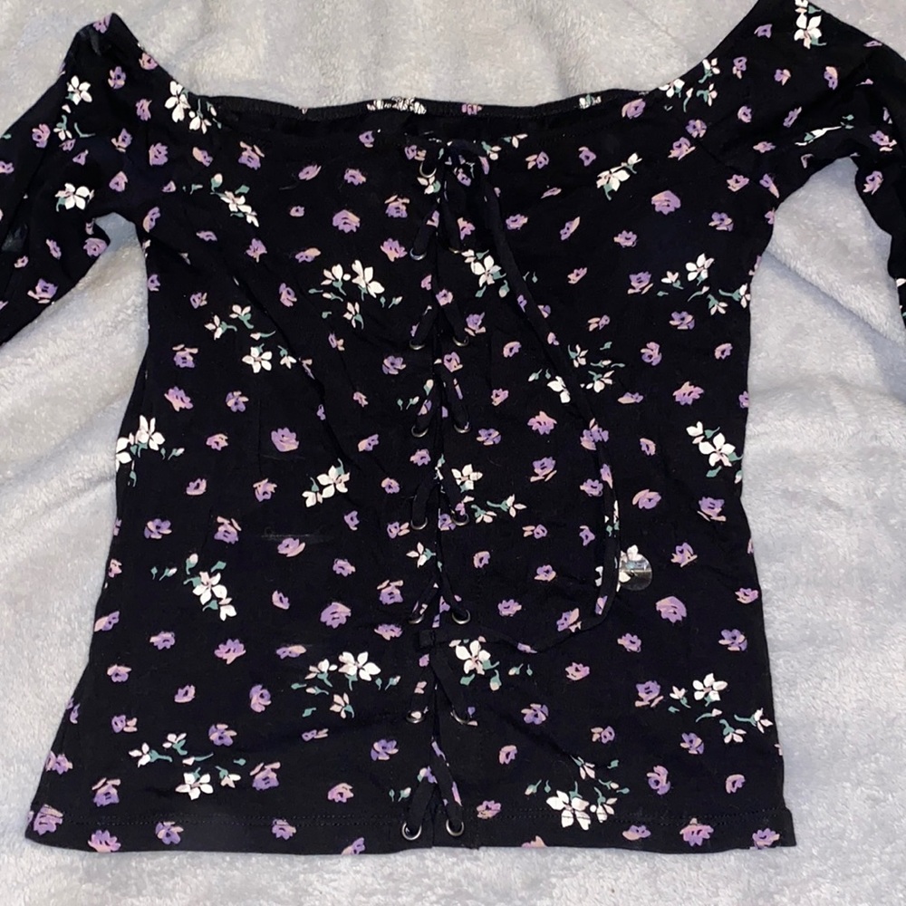 Aeropostale nice crop shirt